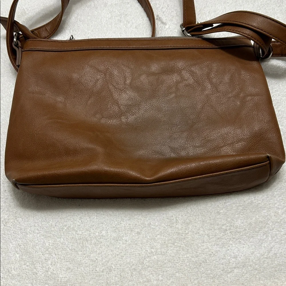 Relic by Fossil Brown Crossbody Bag - Picture 5 of 8